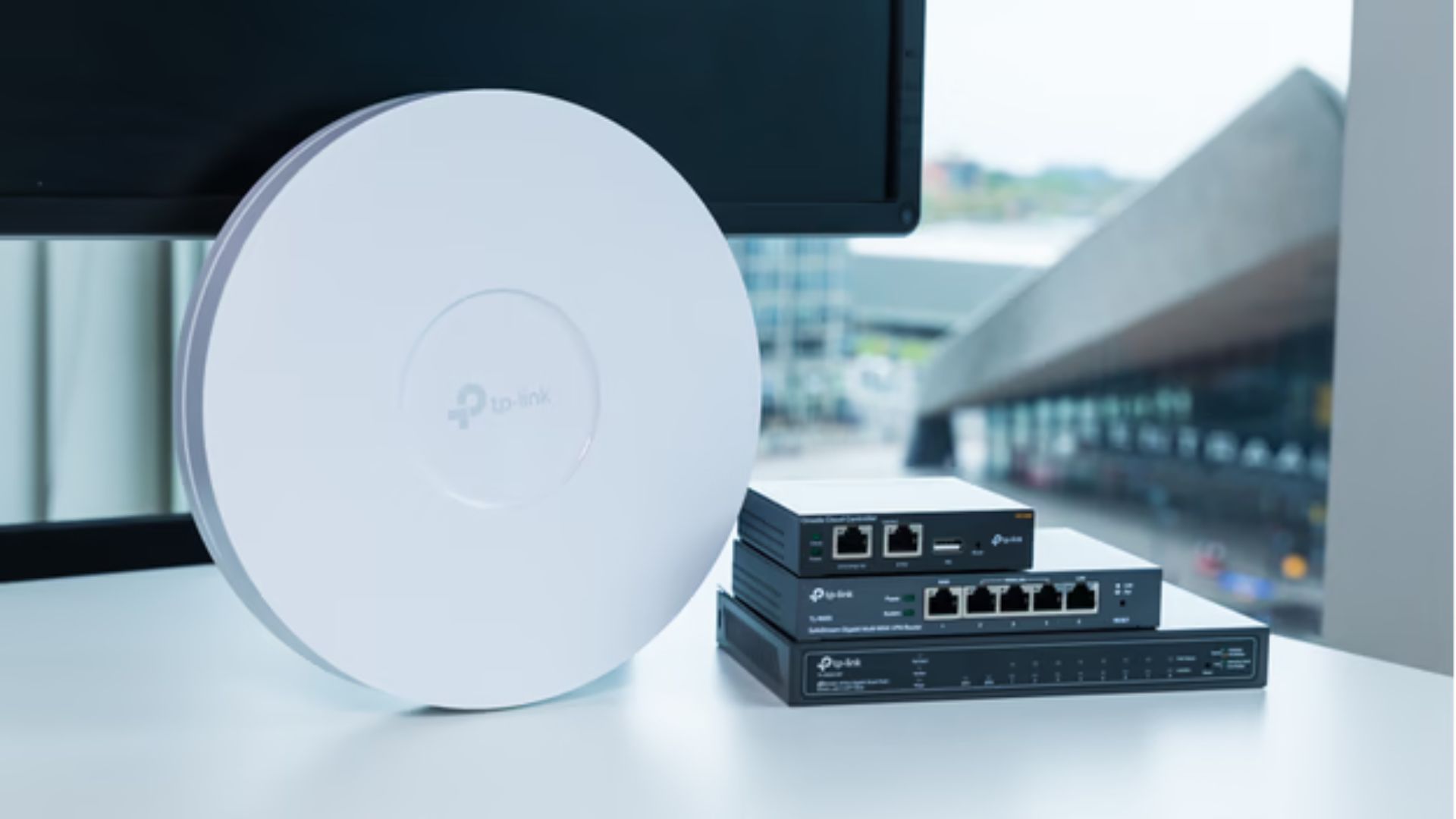 Rosso & TP-Link Distributions